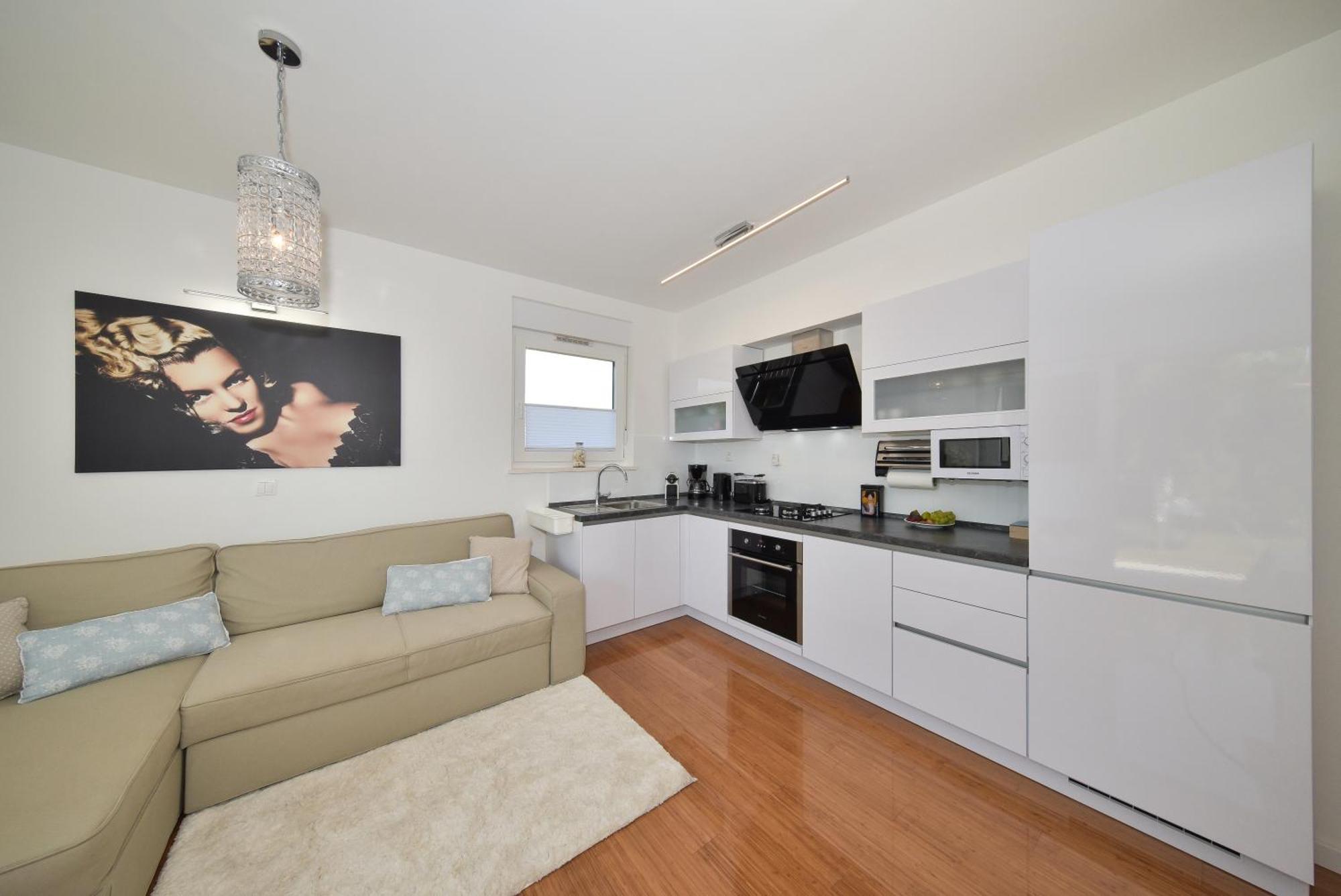 Mm Luxury Apartments Gold & Rubin Zadar Room photo